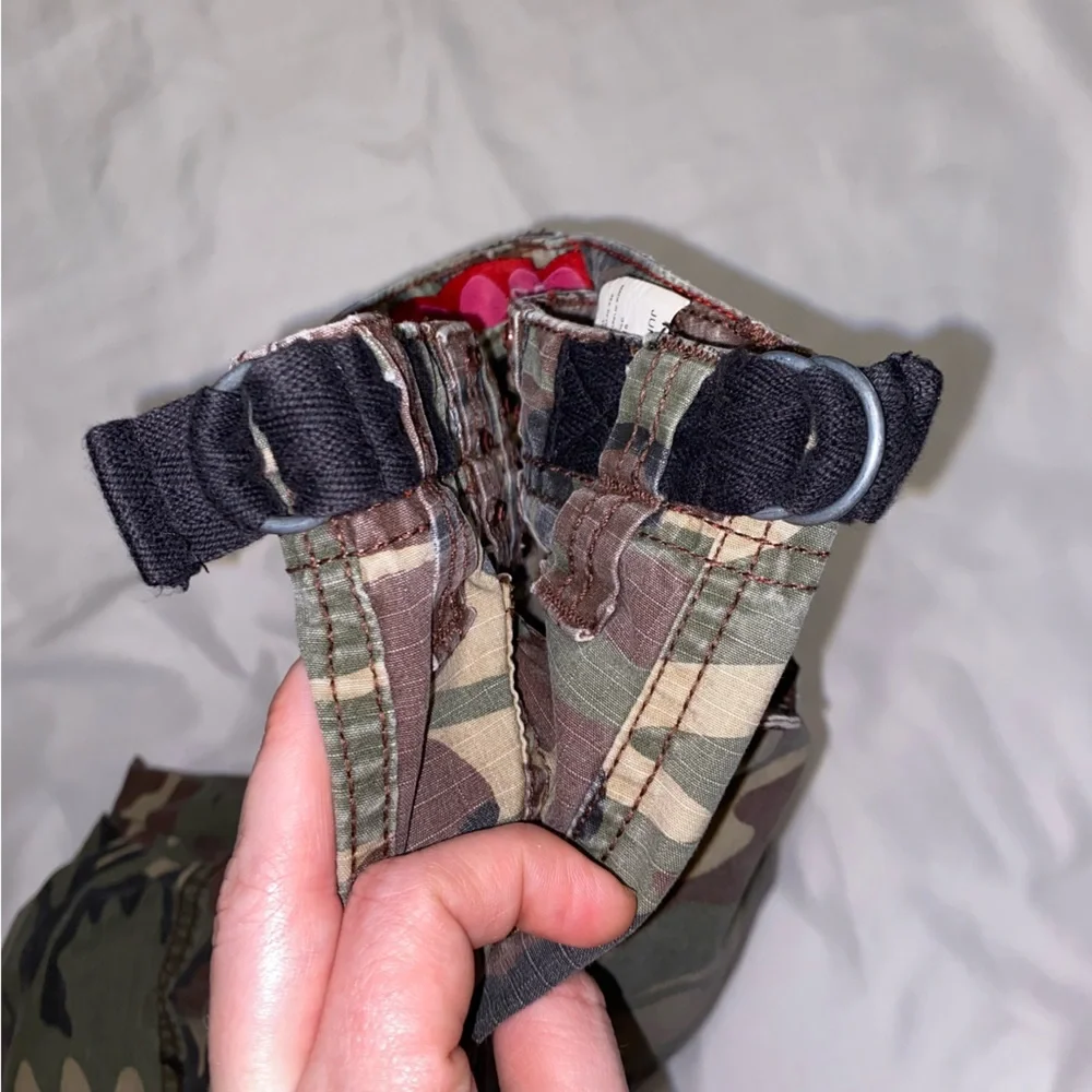 GLO jeans Women's Camo Cargo Capris - Green/Brown/Black - Picture 4 of 14